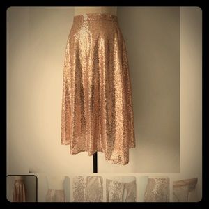 NWOT Rose Gold Sequin Skirt